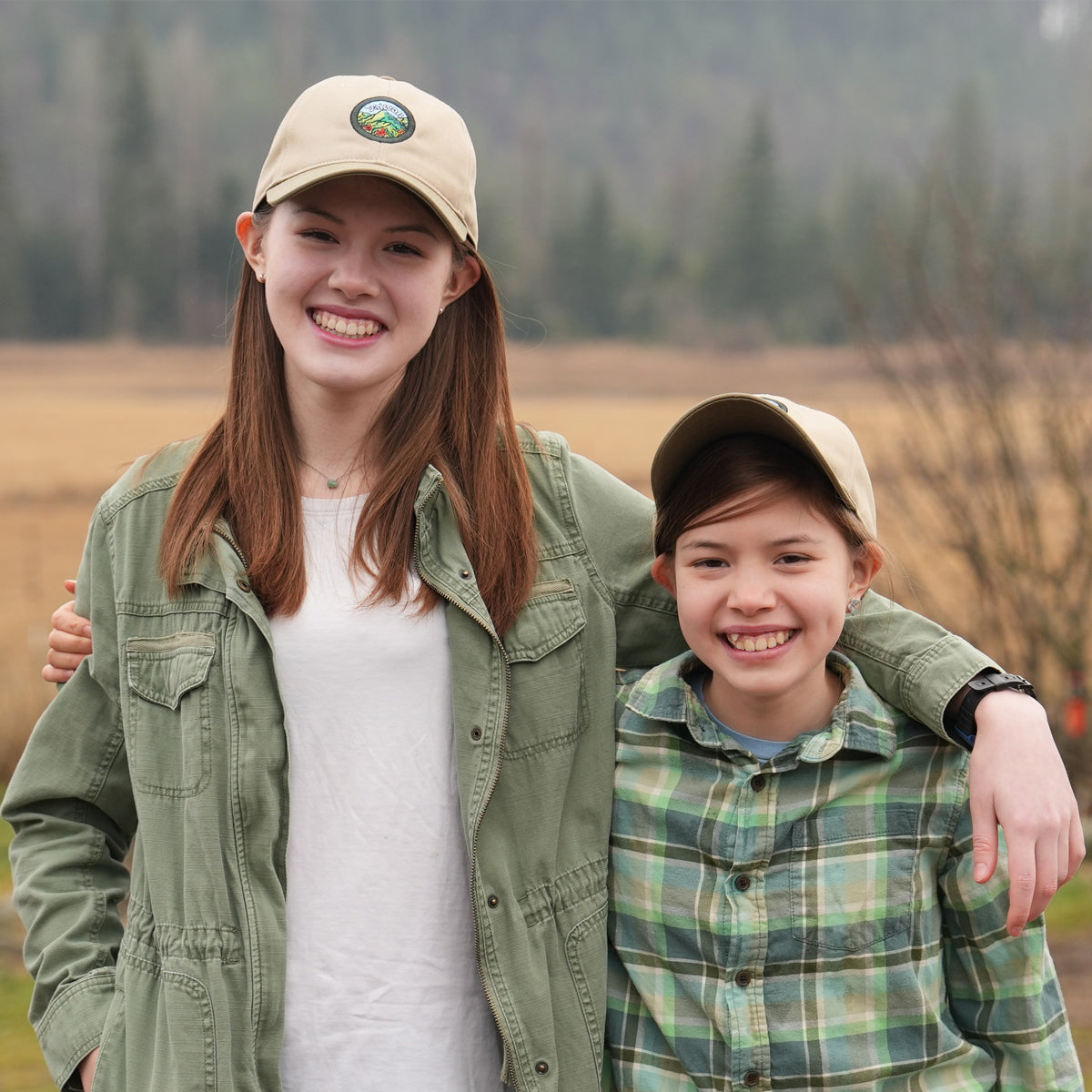 Taiwan Mountains Two-Tone Cap