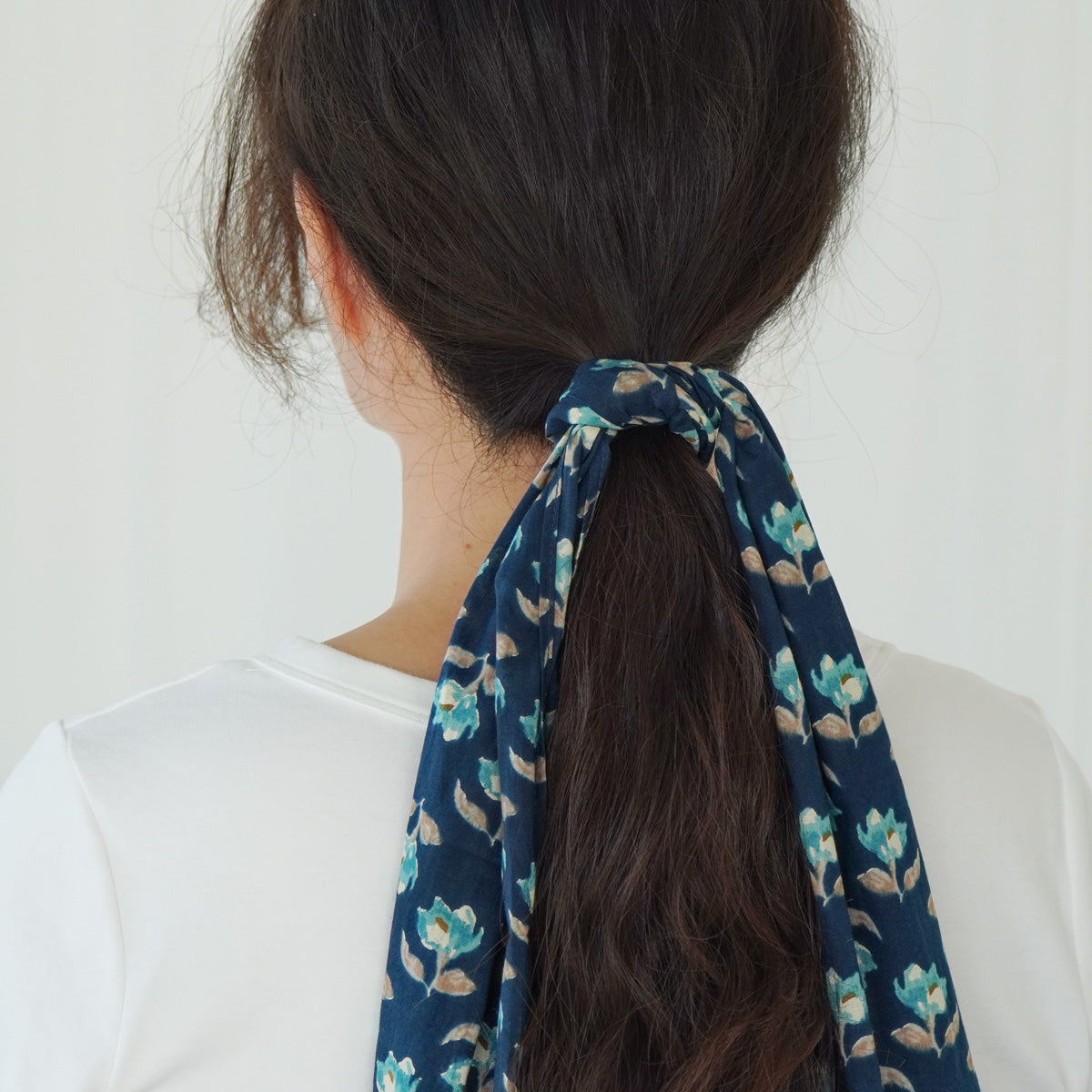 Serenely Elegant Cotton Breathable Scarf - Japan