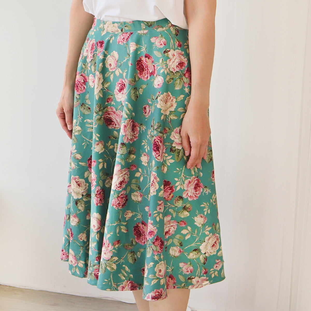 Vintage Rose Thick Circle Skirt