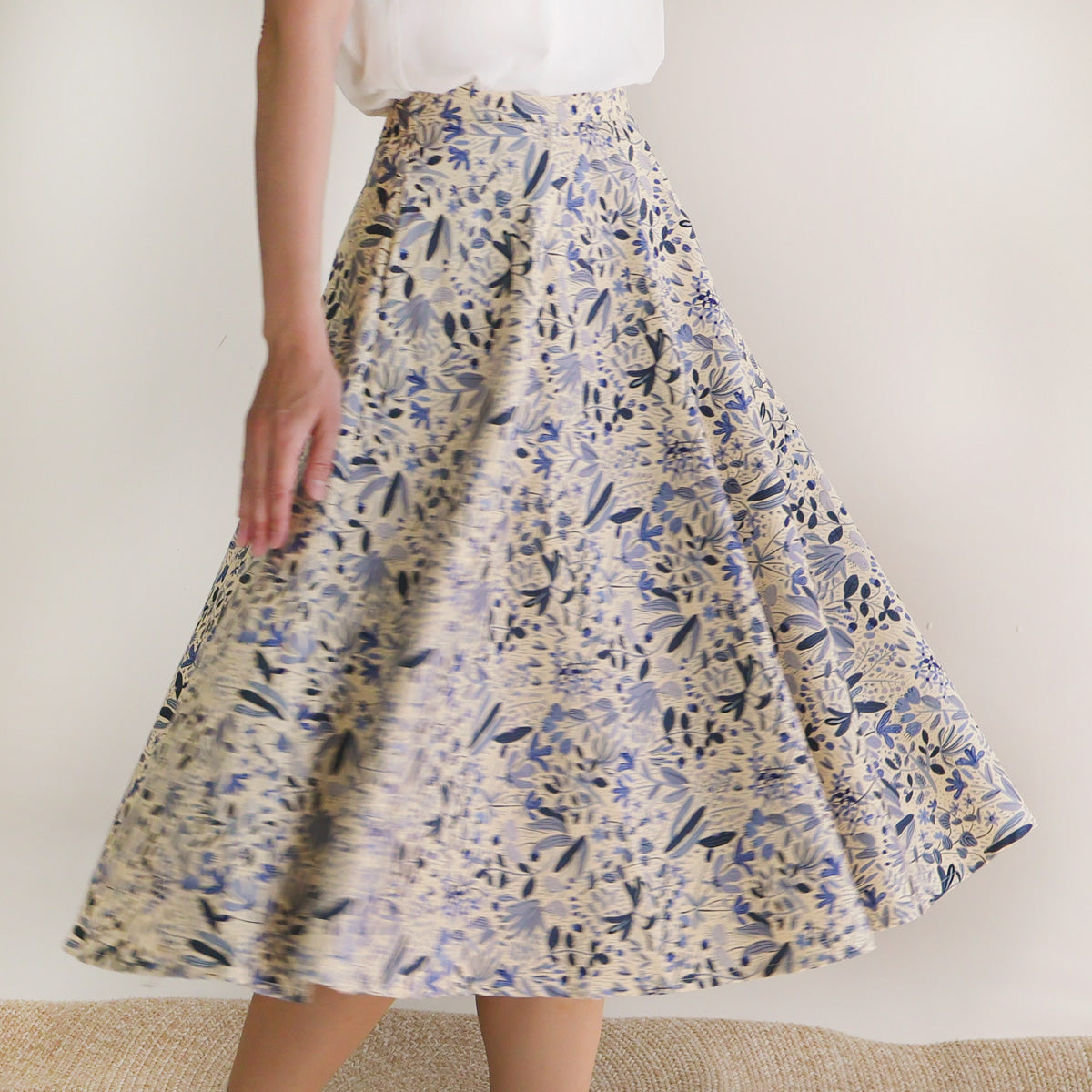 Painted Flowers Leaves Thick Circle Skirt