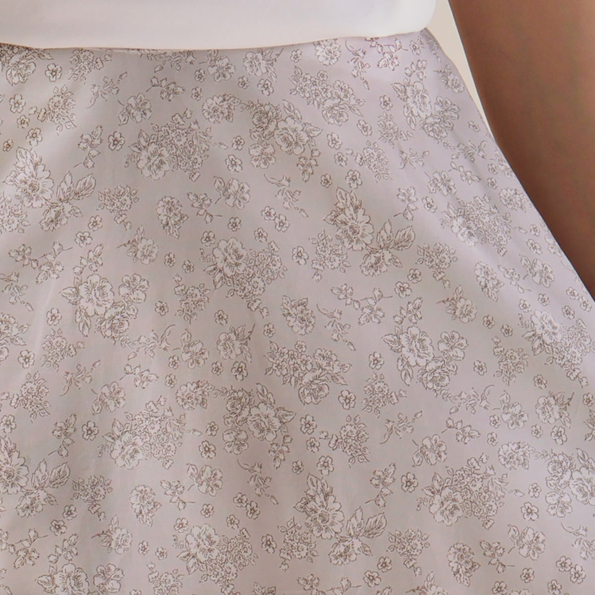 Hand-Drawn Floral Light Beige Circle Skirt