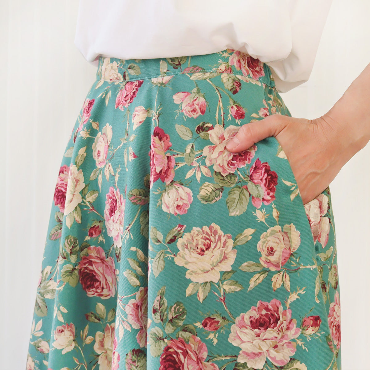 Vintage Rose Thick Circle Skirt