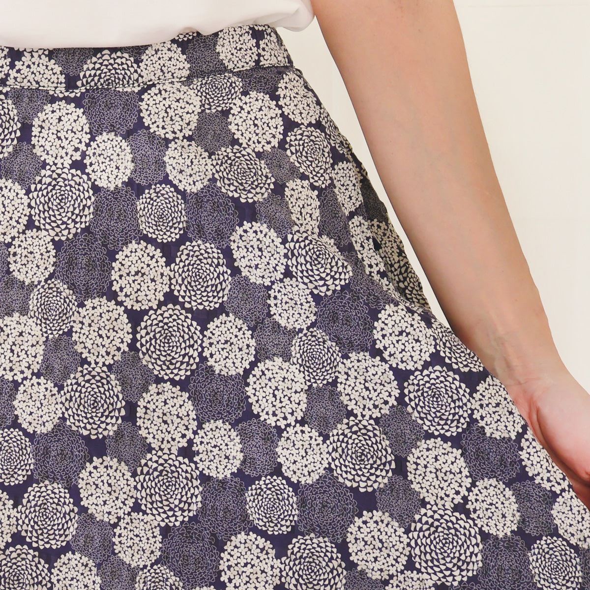 Hydrangea Blue Puffy Circle Skirt