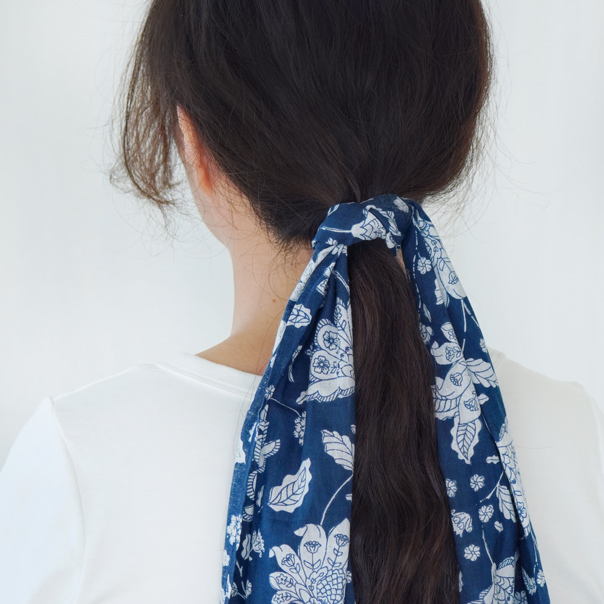 Serenely Elegant Cotton Breathable Scarf - Japan