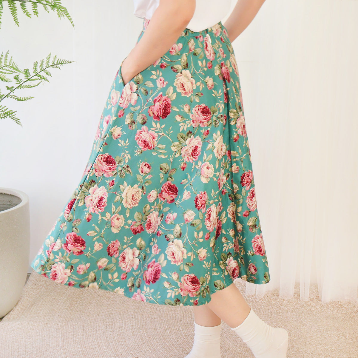 Vintage Rose Thick Circle Skirt