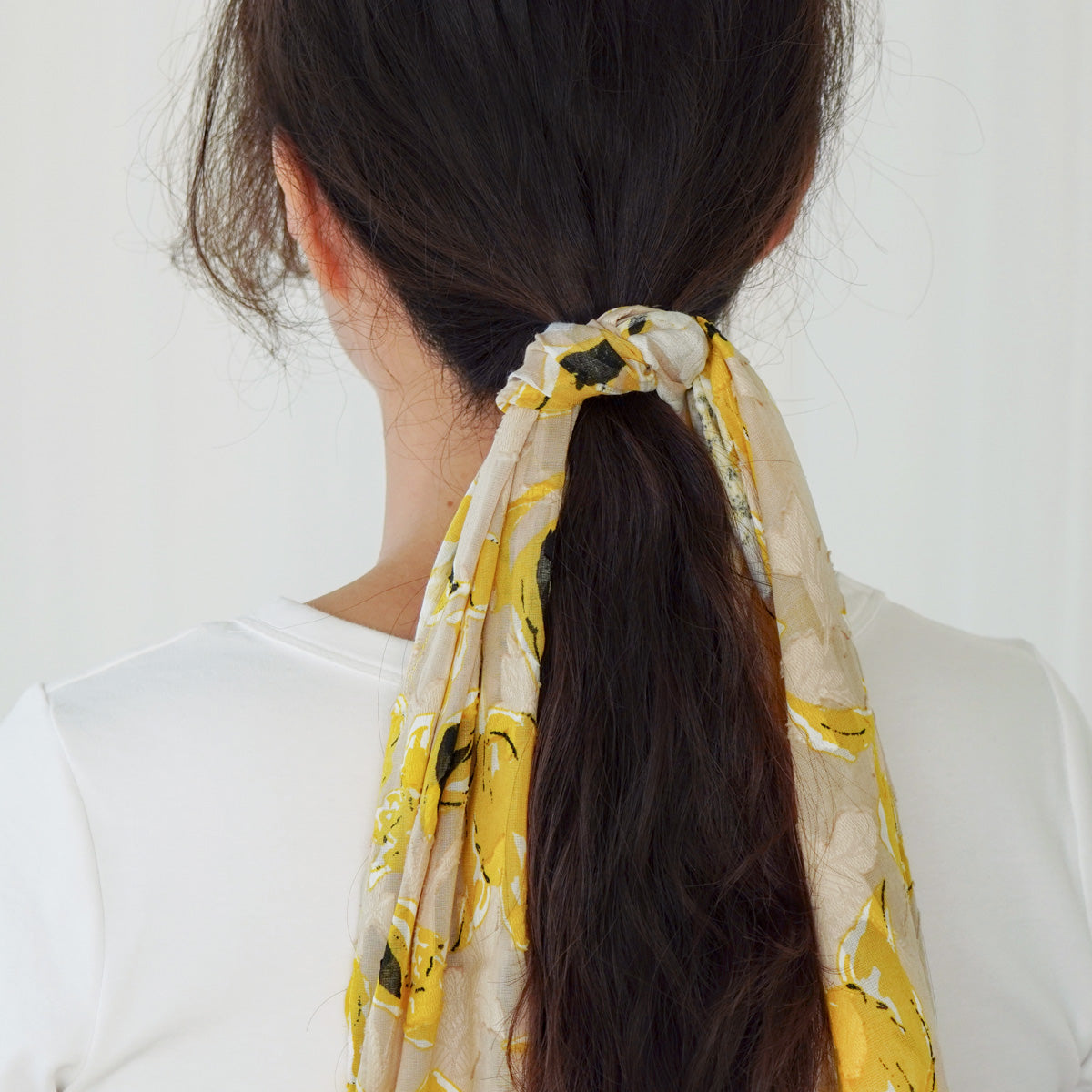 Classic Elegance Cotton Breathable Scarf - Japan