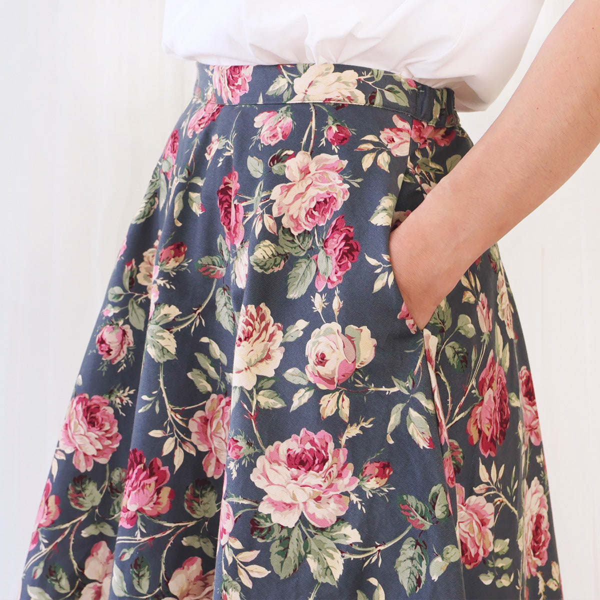 Vintage Rose Thick Circle Skirt