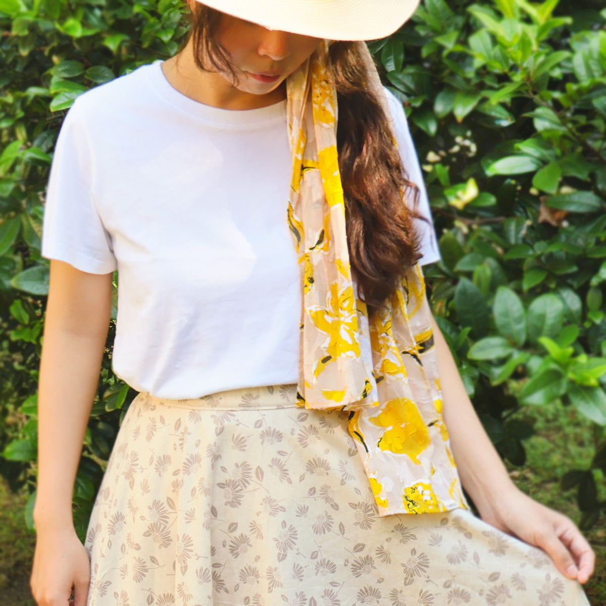 Classic Elegance Cotton Breathable Scarf - Japan