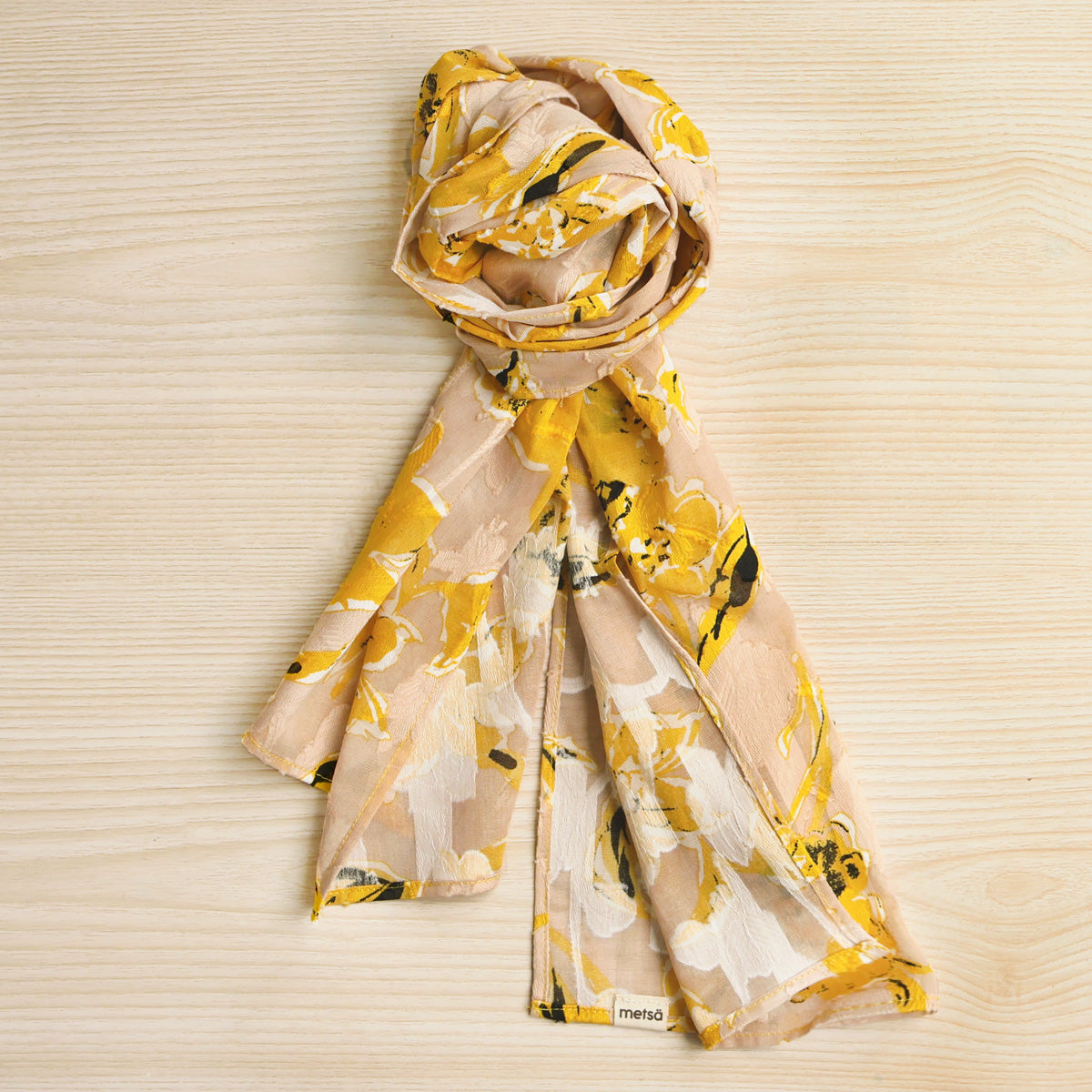 Classic Elegance Cotton Breathable Scarf - Japan