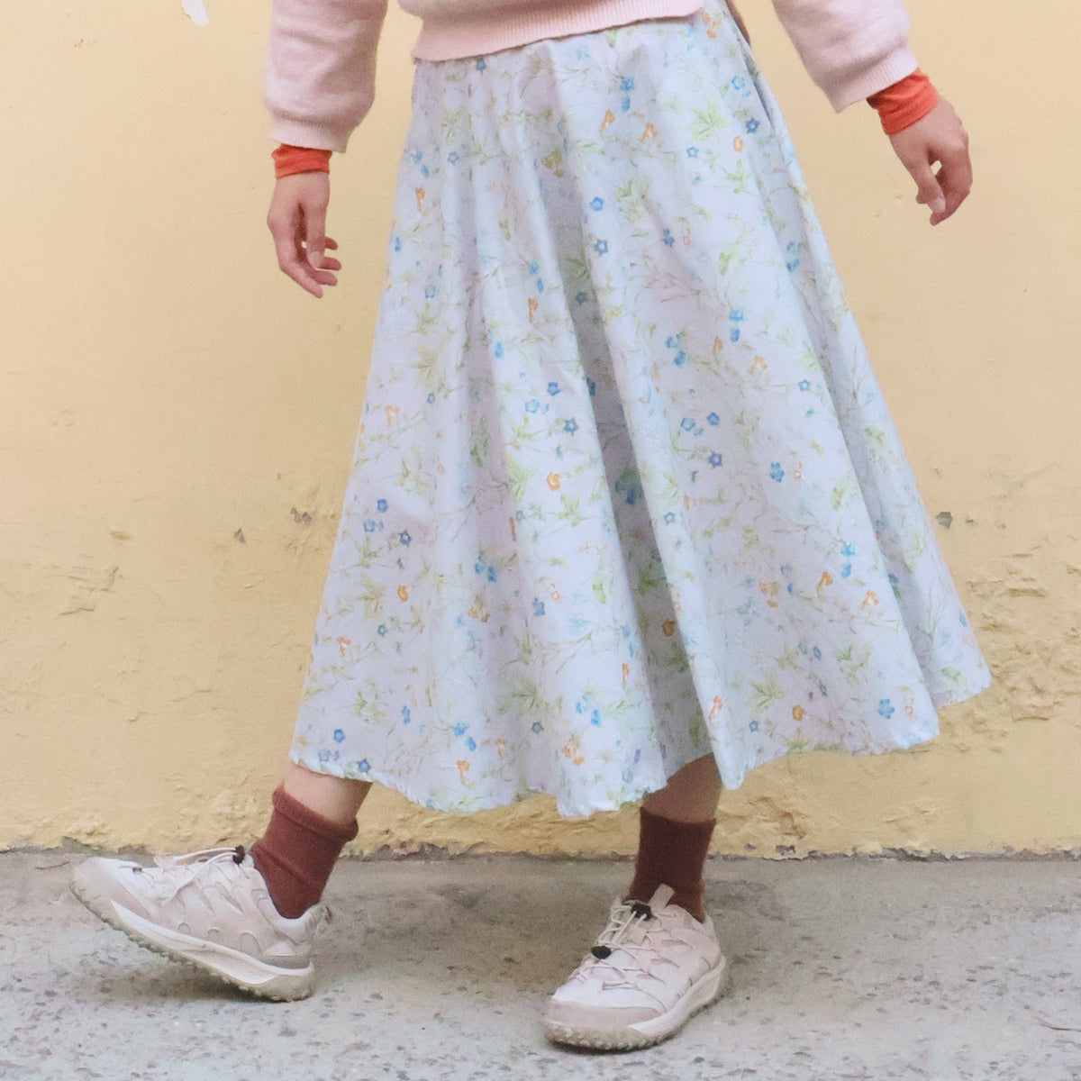Gray-Blue Orange Blossom Lightweight Circle Skirt