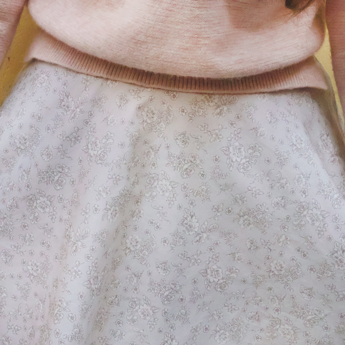 Hand-Drawn Floral Light Beige Circle Skirt