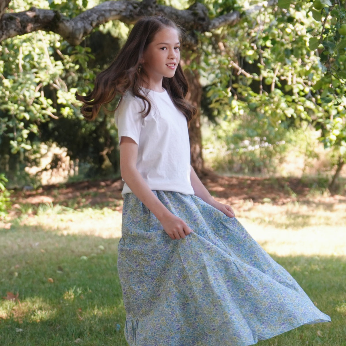 Impression Garden Cake Skirt