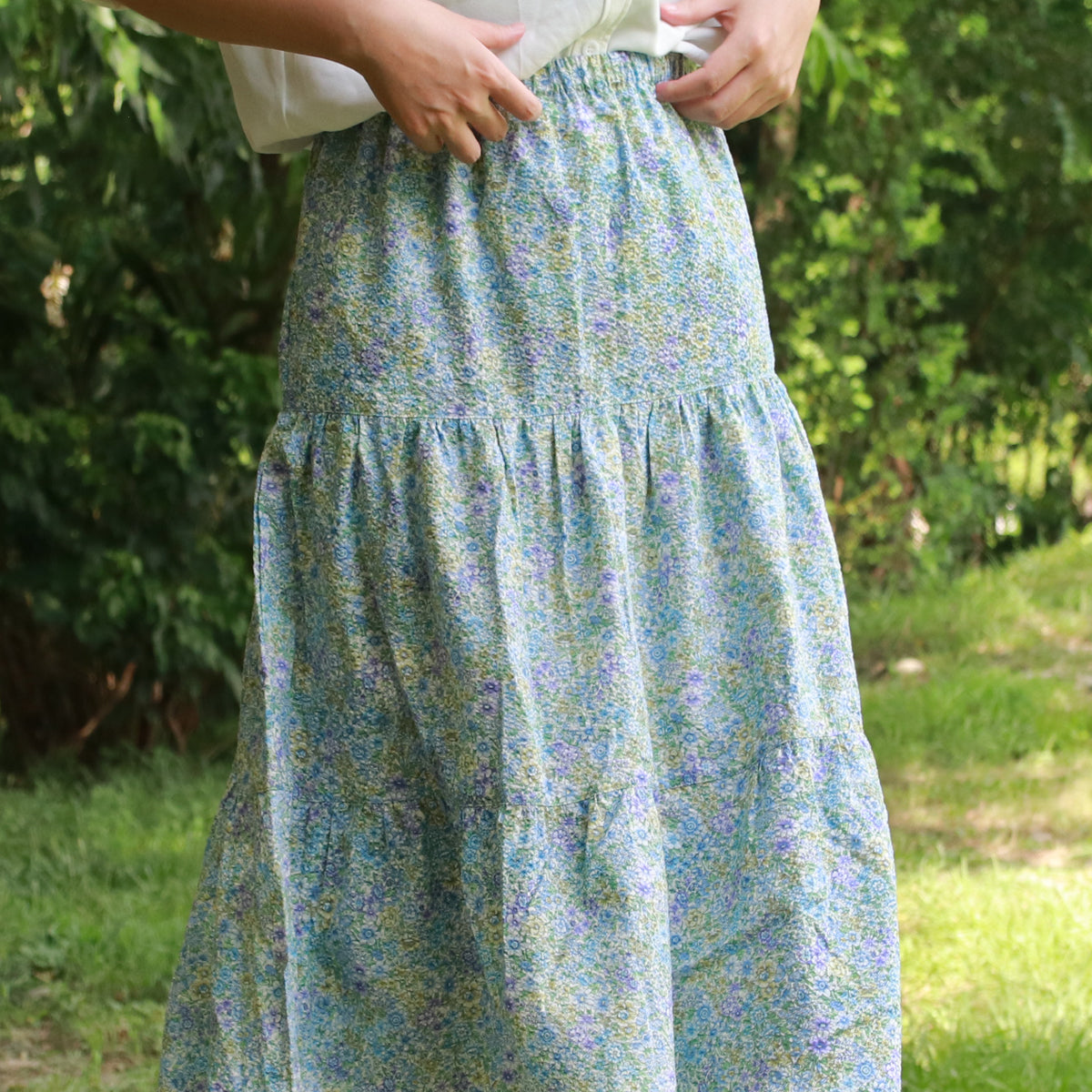 Impression Garden Cake Skirt