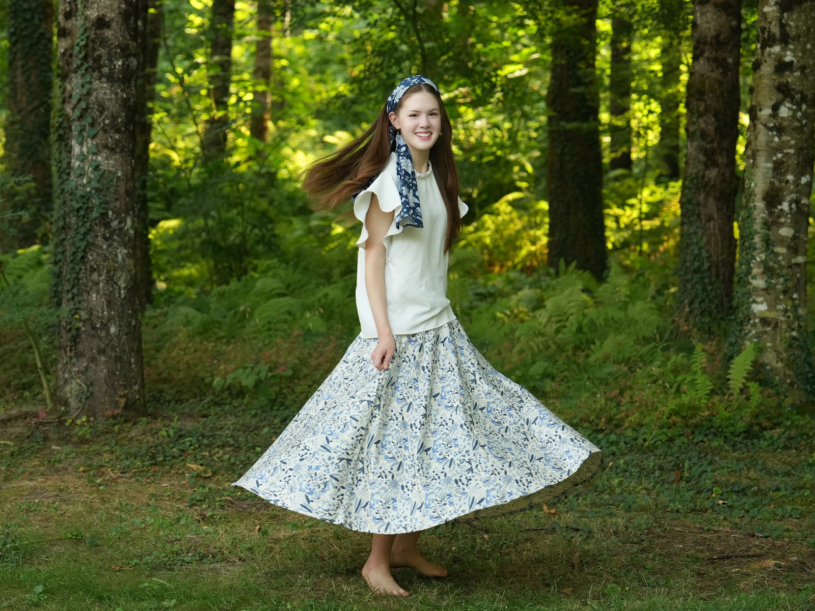 Painted Flowers Leaves Thick Circle Skirt