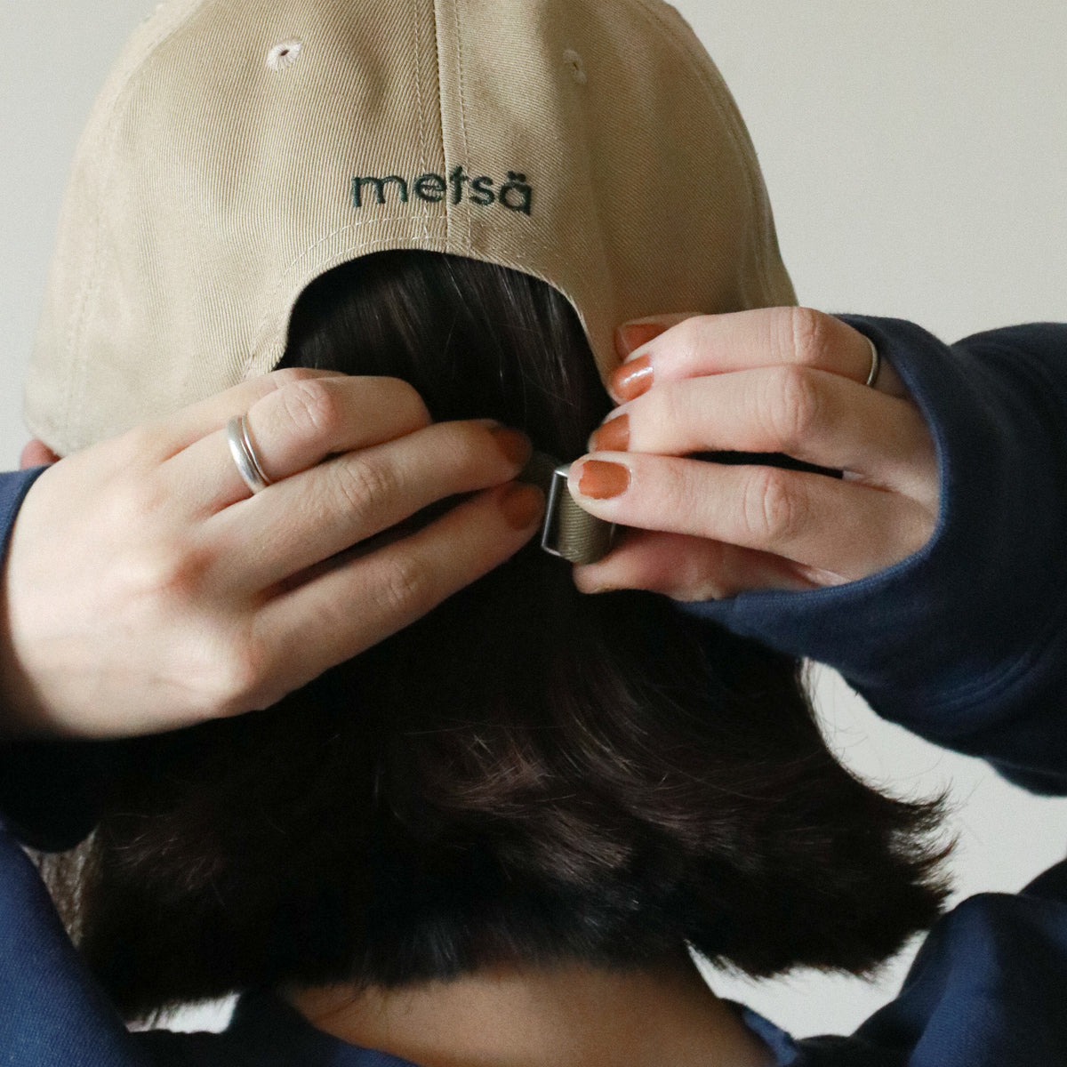 Taiwan Mountains Two-Tone Cap