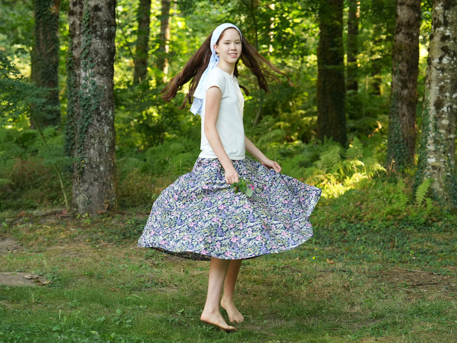 Night Blue Wildflower Lightweight Circle Skirt