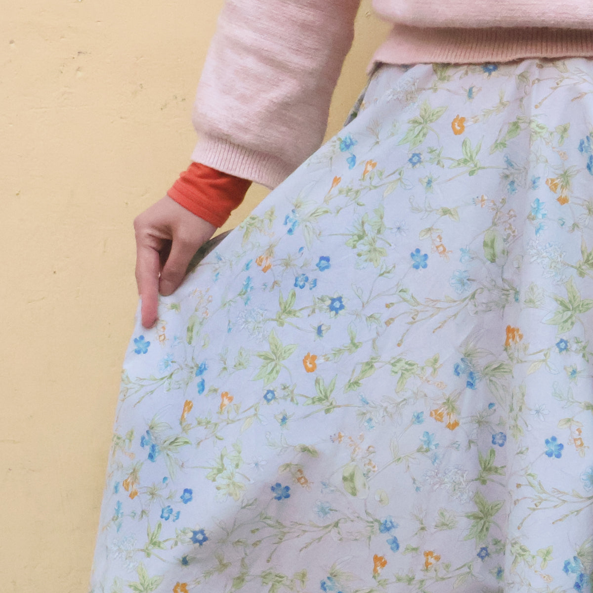 Gray-Blue Orange Blossom Lightweight Circle Skirt