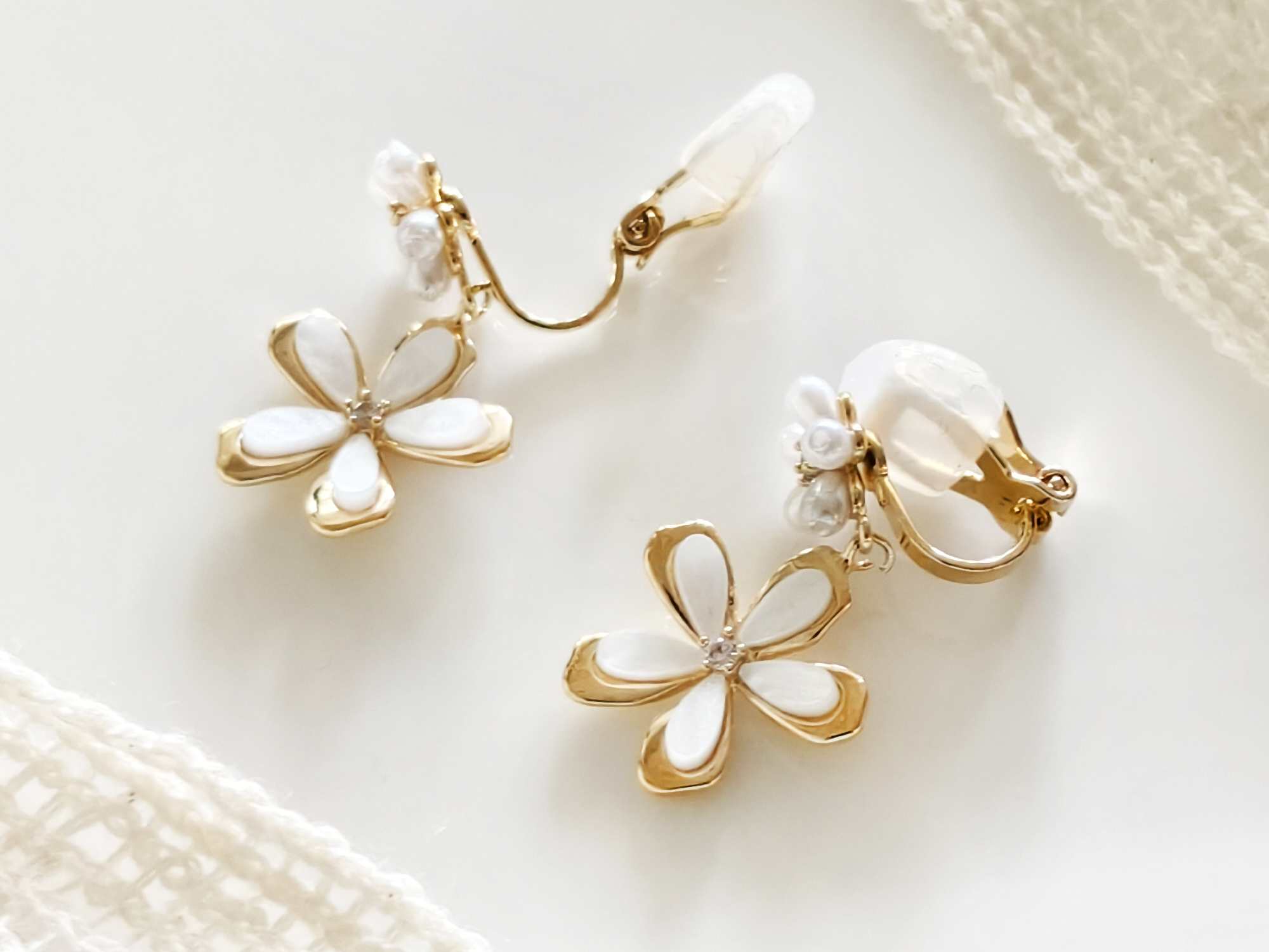 Pearl Flower Clip-on Earrings-Korea