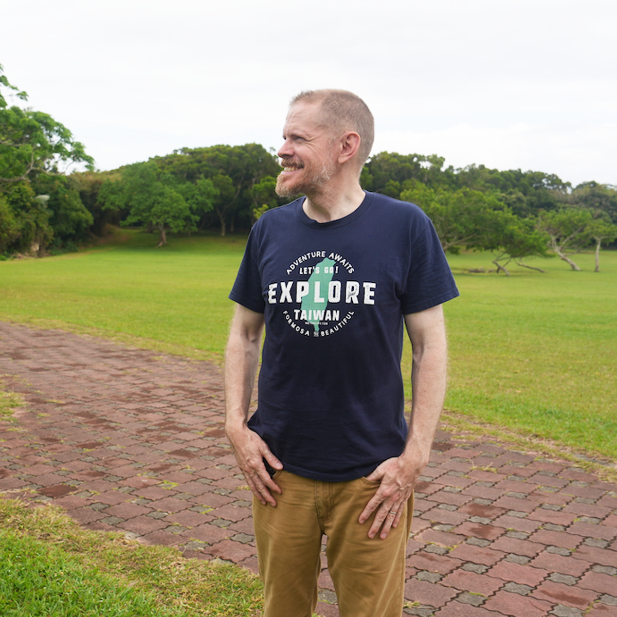 Pre-order: EXPLORE TAIWAN T-shirt (Estimated to ship by late May)